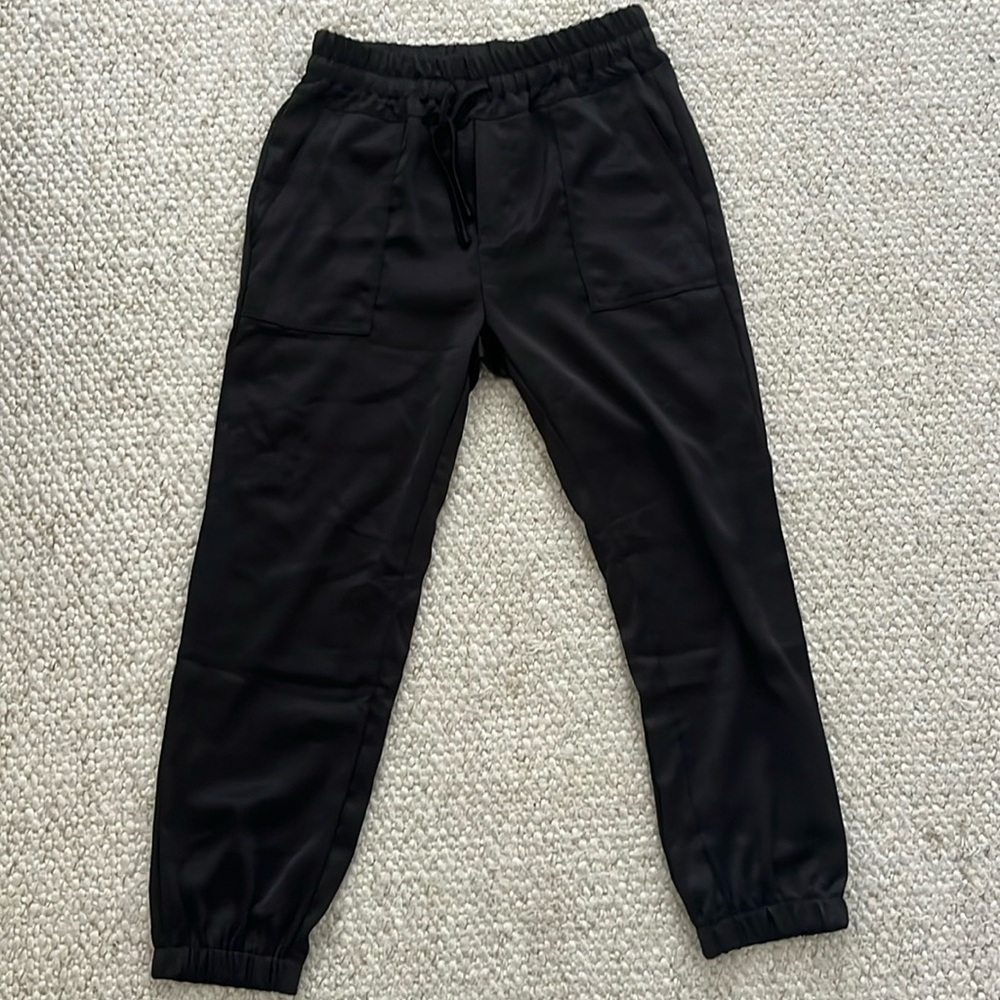 Silk black joggers